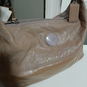 COACH 2010 Signature Patent Leather Hobo Beige/Purple